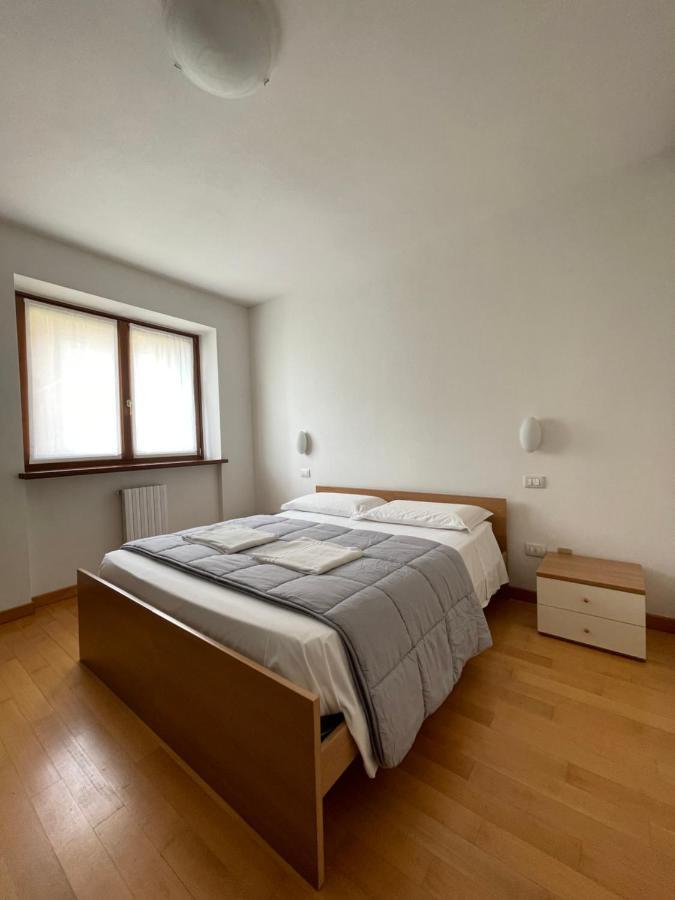 Apartamento Richi Rent 03 *